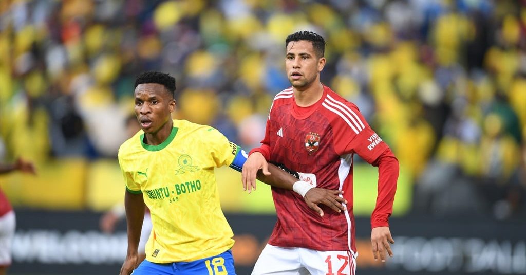 “Stalemate in Pretoria: Sundowns and Al Ahly Lock Horns in Tense CAF Champions League Semifinal First Leg”